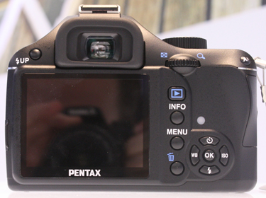 Pentax-k-2000-back-375.jpg
