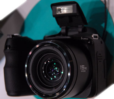 Fujifilm-finepix-s2000hd-vanity-375.jpg