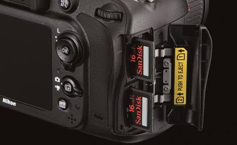 D600_DoubleSlot_2.high.jpg