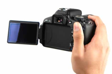 CANON_T3I_HANDLING_PHOTOS_3.jpg
