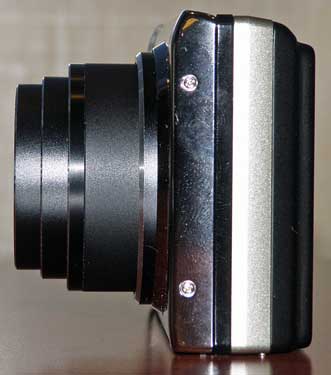 Olympus-Stylus-9000-left-375.jpg