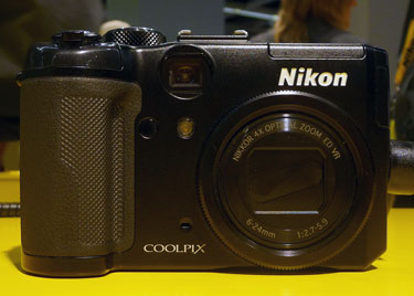 Nikon-p6000-front-375.jpg