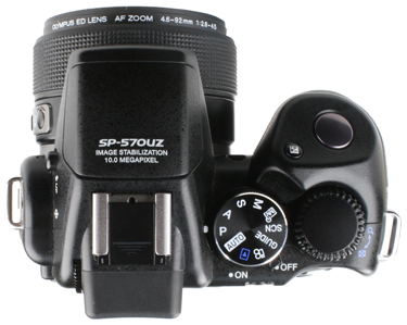 Olympus-570UZ-top-375.jpg
