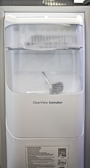 Ice Maker Photo