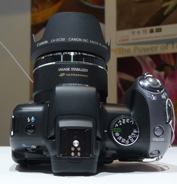 Canon-sx10is-top-375.jpg