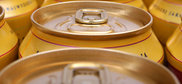 beer_cans_590.jpg