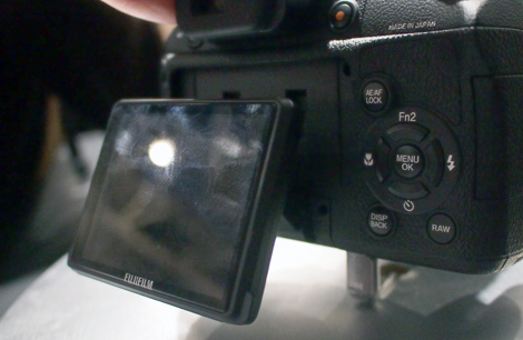 FI LCD Photo