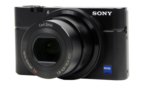 Sony-Cyber-shot-DSC-RX100-Review-vanity.jpg