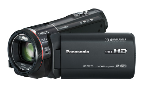 PANASONIC-NEWSCES_2013_-_PHOTO_-_X920_BLACK_OPEN.jpg
