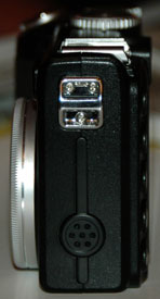 Nikon-P5000-left.jpg