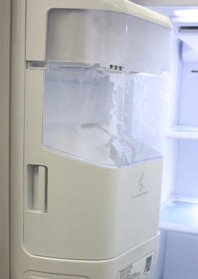 Ice Maker Photo
