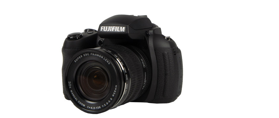 http://reviewed-production.s3.amazonaws.com/attachment/dfc2eeac63c1e863a71d01f5593d550528c42602/s940x400_Fujifilm-FinePix-HS30EXR-940x400.jpg