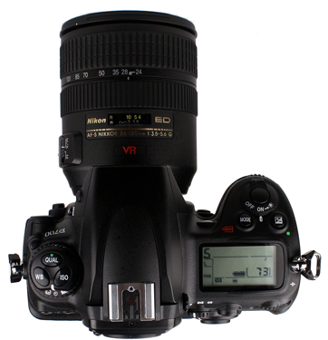 Nikon-D700-top-375.jpg