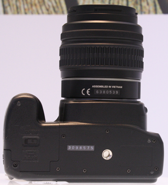Pentax-k-2000-bottom-375.jpg