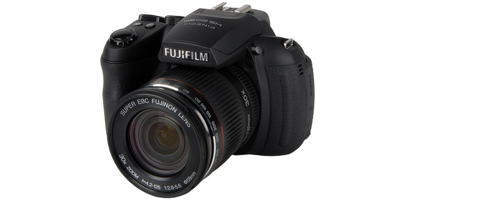 http://reviewed-production.s3.amazonaws.com/attachment/edf22537deeec1c6aa1a98787b6a497a3bcdad41/s940x400_Fujifilm-HS20EXR-940x400.jpg