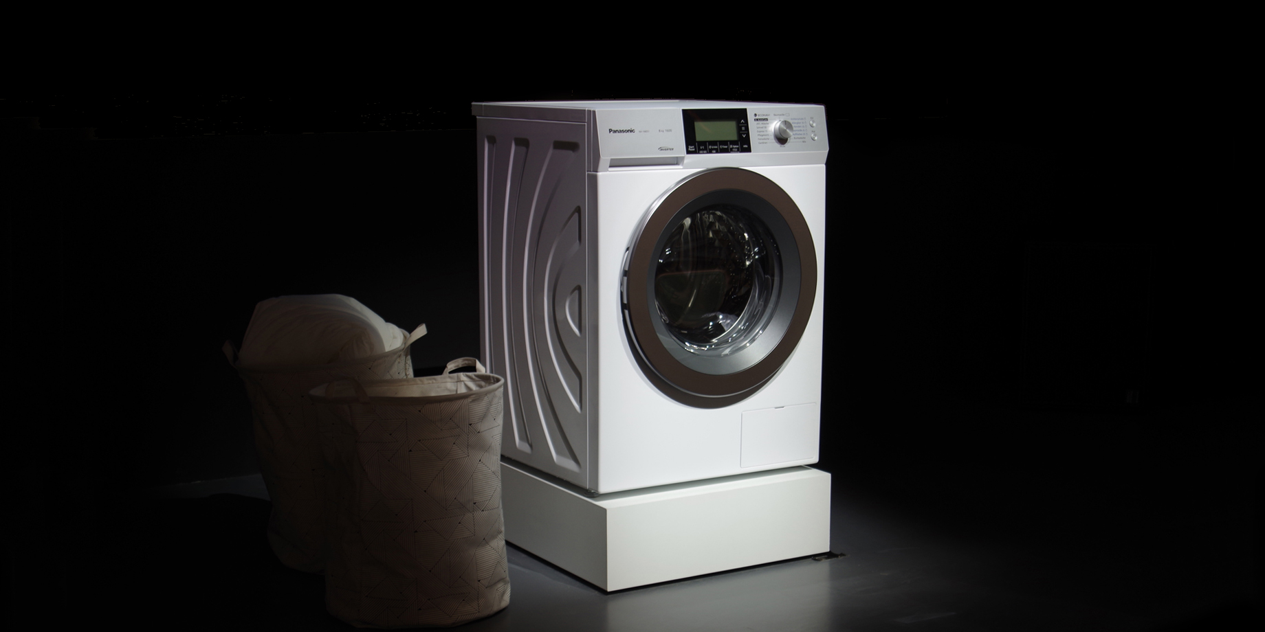 Panasonic AutoCare Washing Machine Has Smart Sensors Laundry
