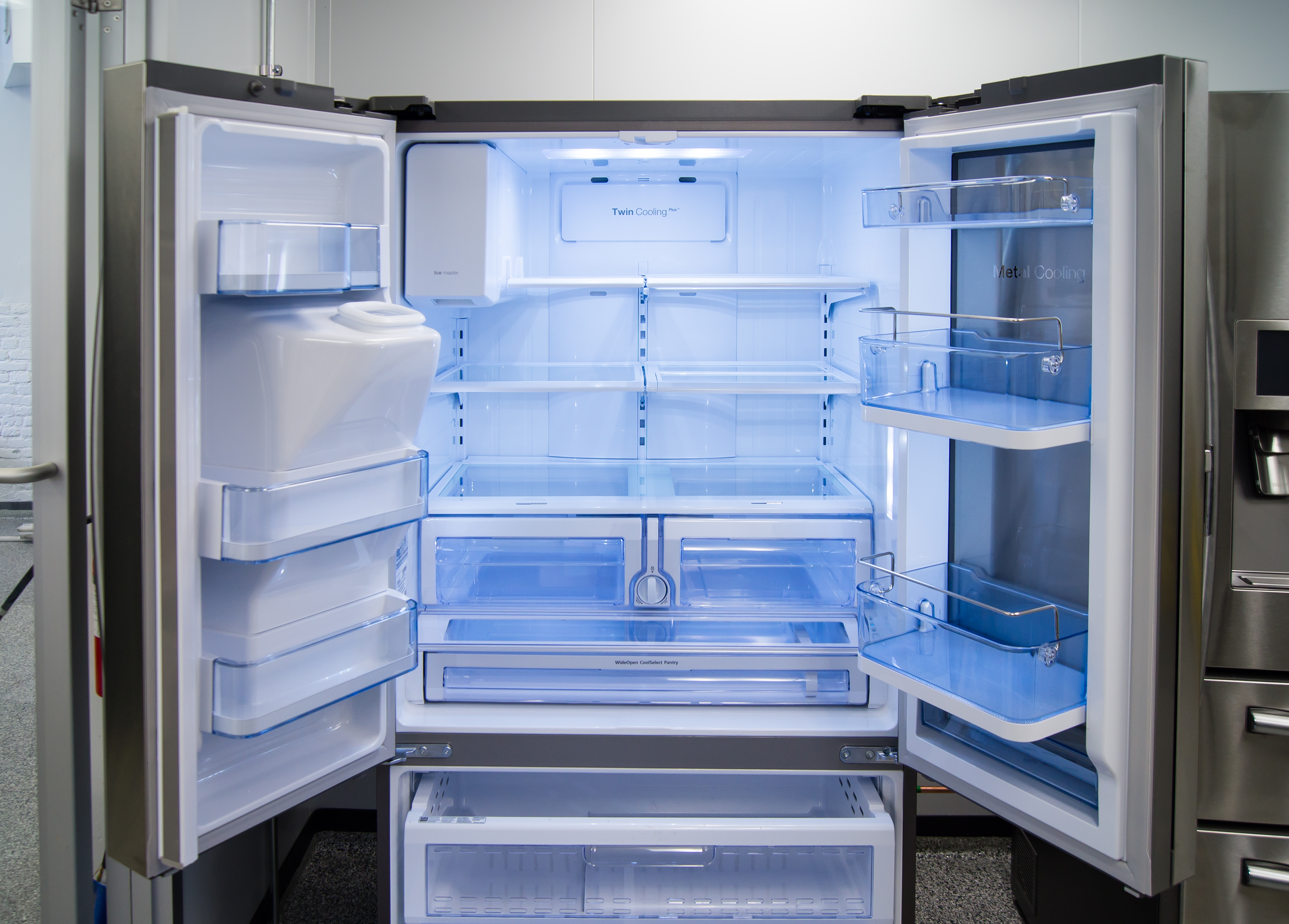 Купить холодильник в алматы. Холодильник Samsung RF-62 UBRS. Samsung rf5500. Холодильник Samsung rf50k5920s8. Холодильник самсунг rf23hced.